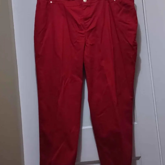 Plus Size Red Pants NWOT - Picture 10 of 12